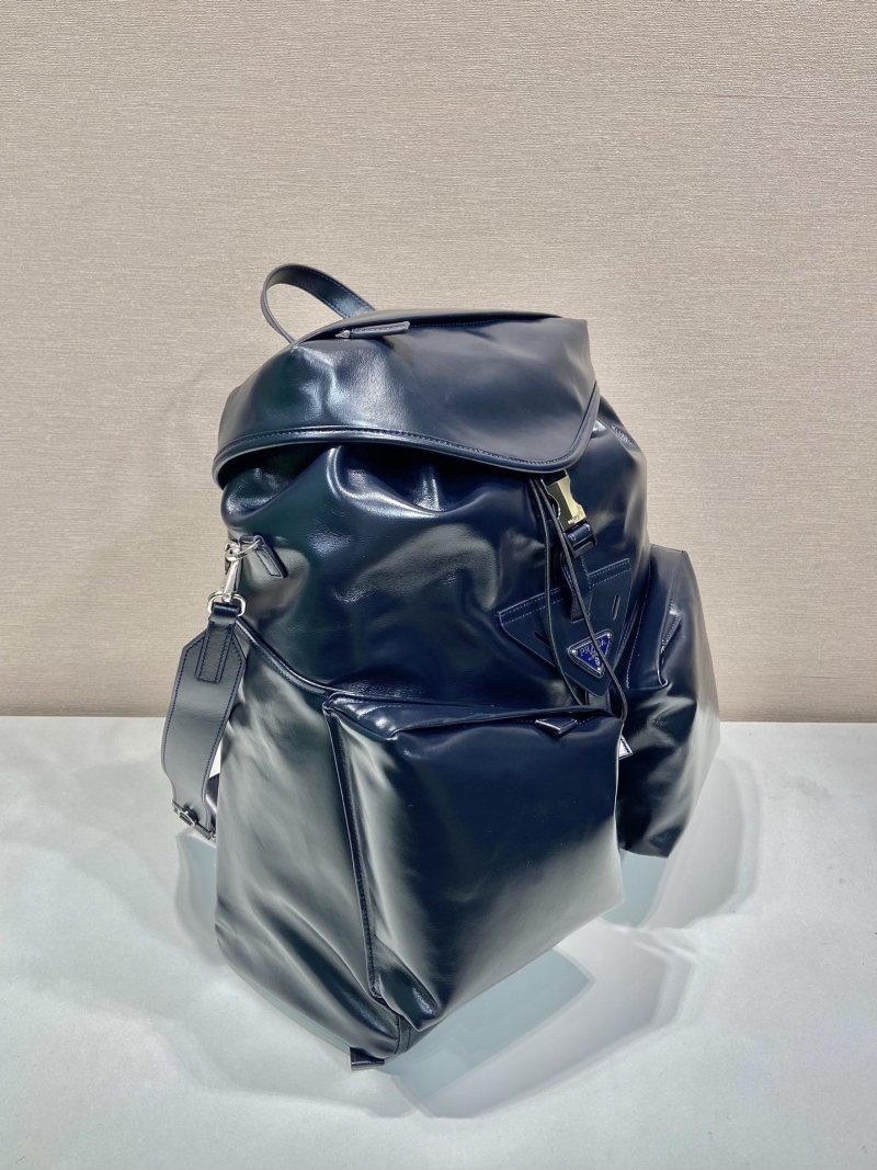 Pra*a backpacks